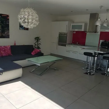 L'aquarius Apartment *